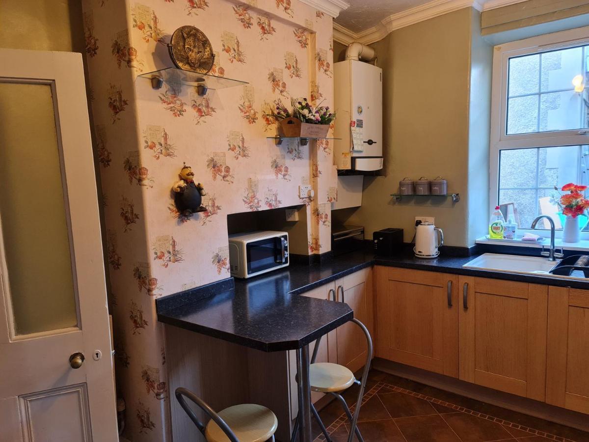 4Br Sea View Escape-Near Snowdonia& Coastal Trails Villa Penmaenmawr Exterior photo