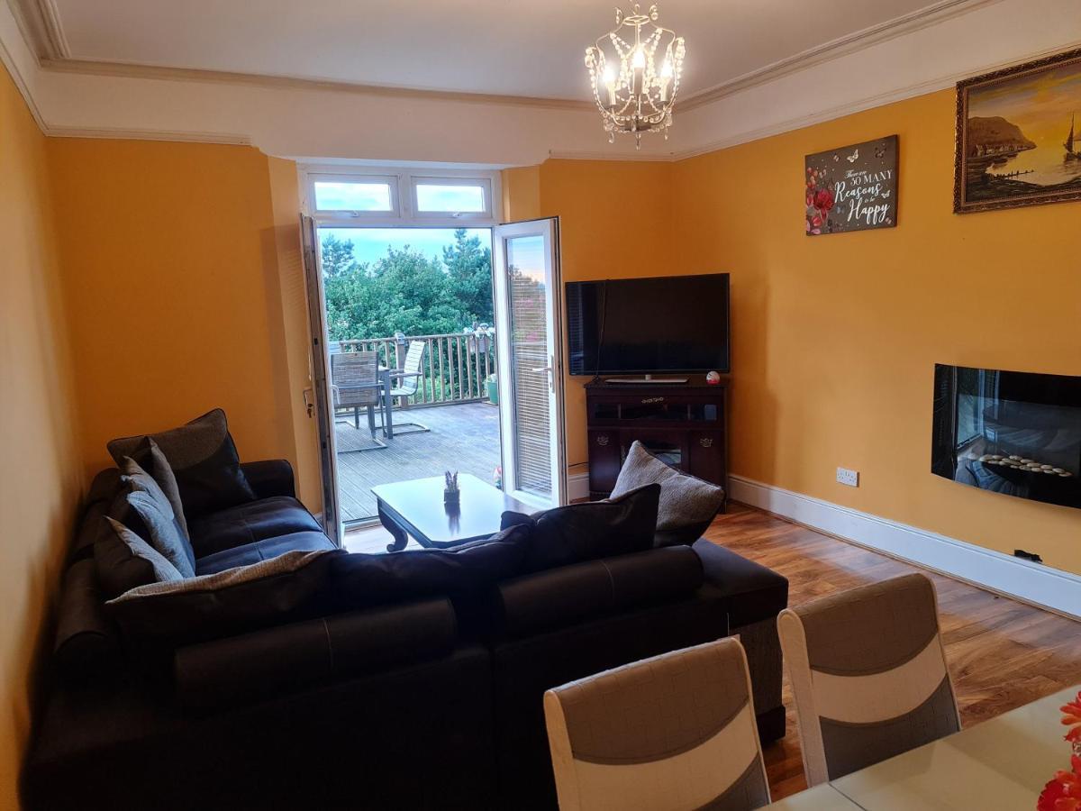 4Br Sea View Escape-Near Snowdonia& Coastal Trails Villa Penmaenmawr Exterior photo