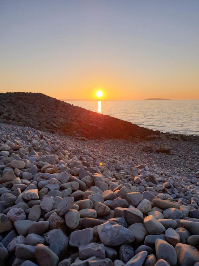 4Br Sea View Escape-Near Snowdonia& Coastal Trails Villa Penmaenmawr Exterior photo